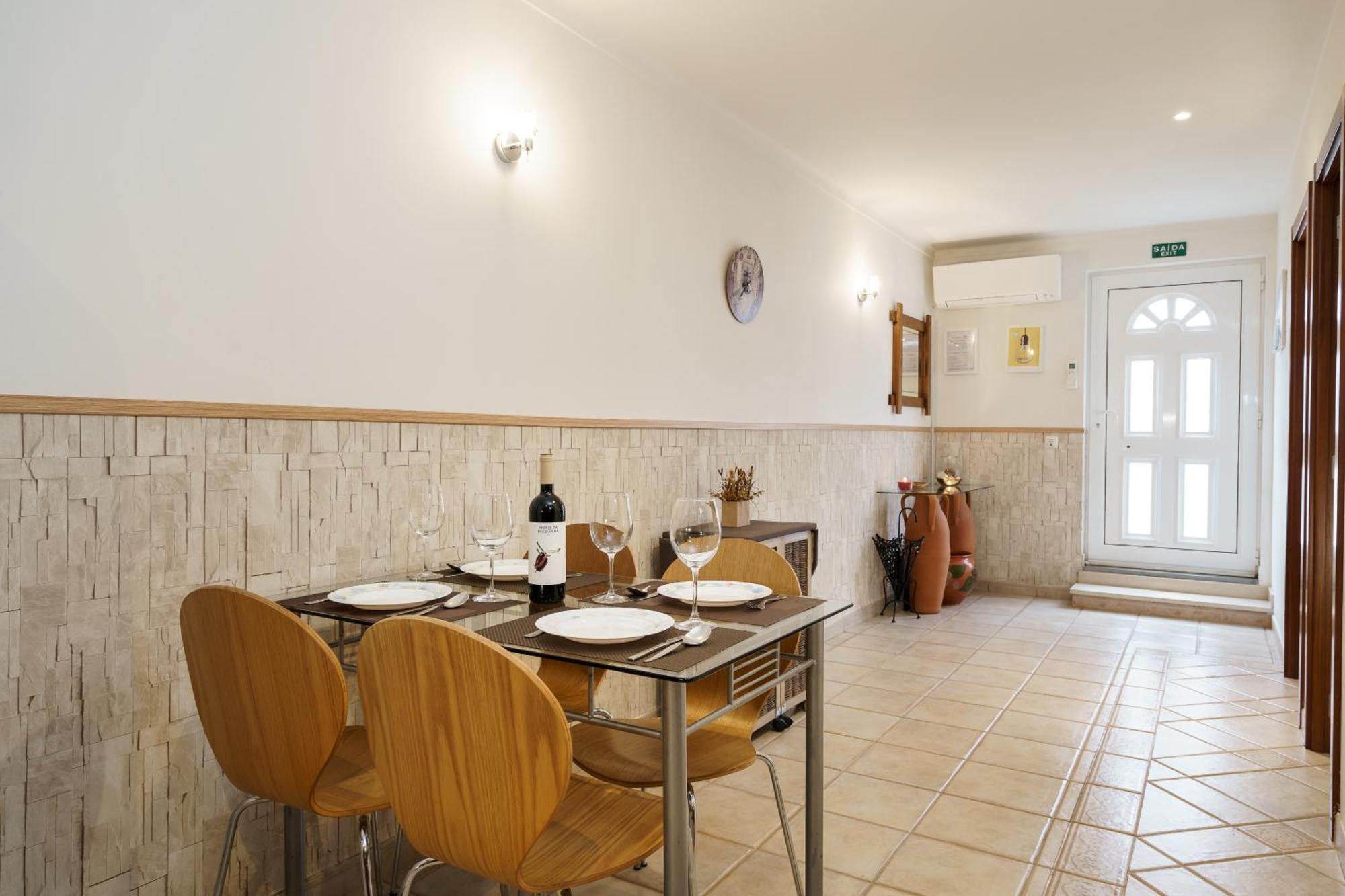 טאווירה Apartment In A House מראה חיצוני תמונה