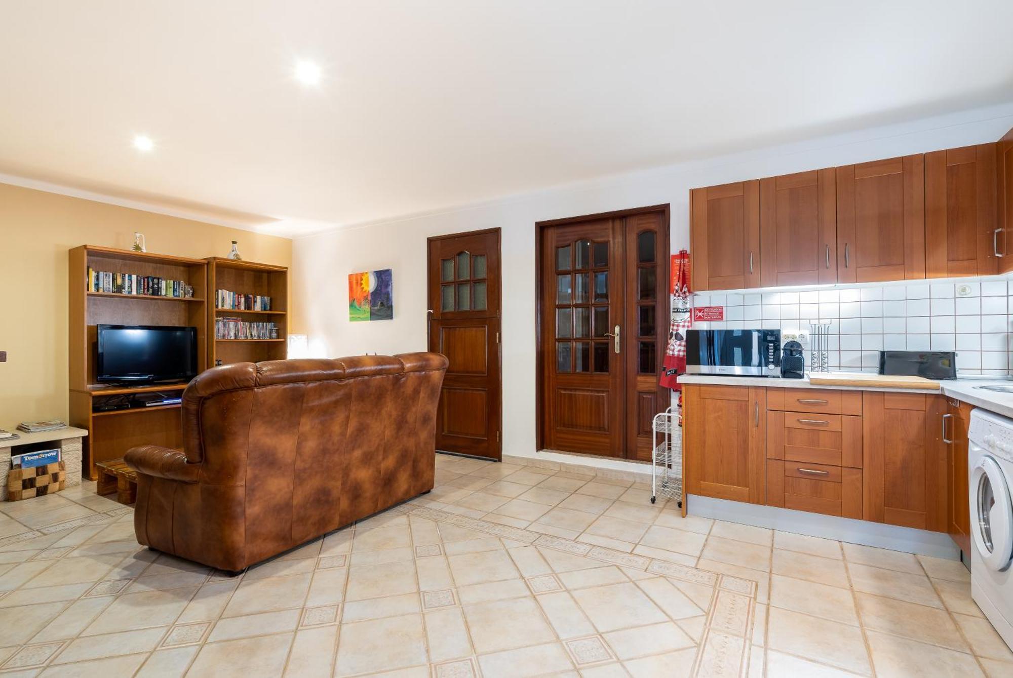 טאווירה Apartment In A House מראה חיצוני תמונה